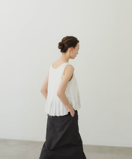 Amore Tuck Blouse