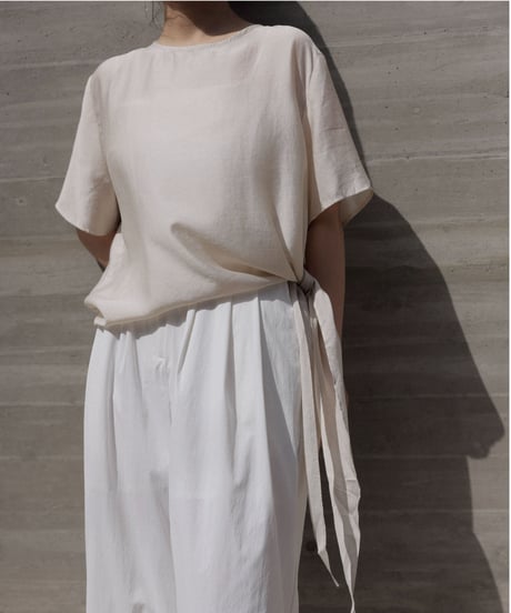 Airy Flow Tops