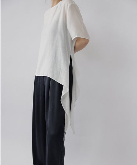 Airy Flow Tops