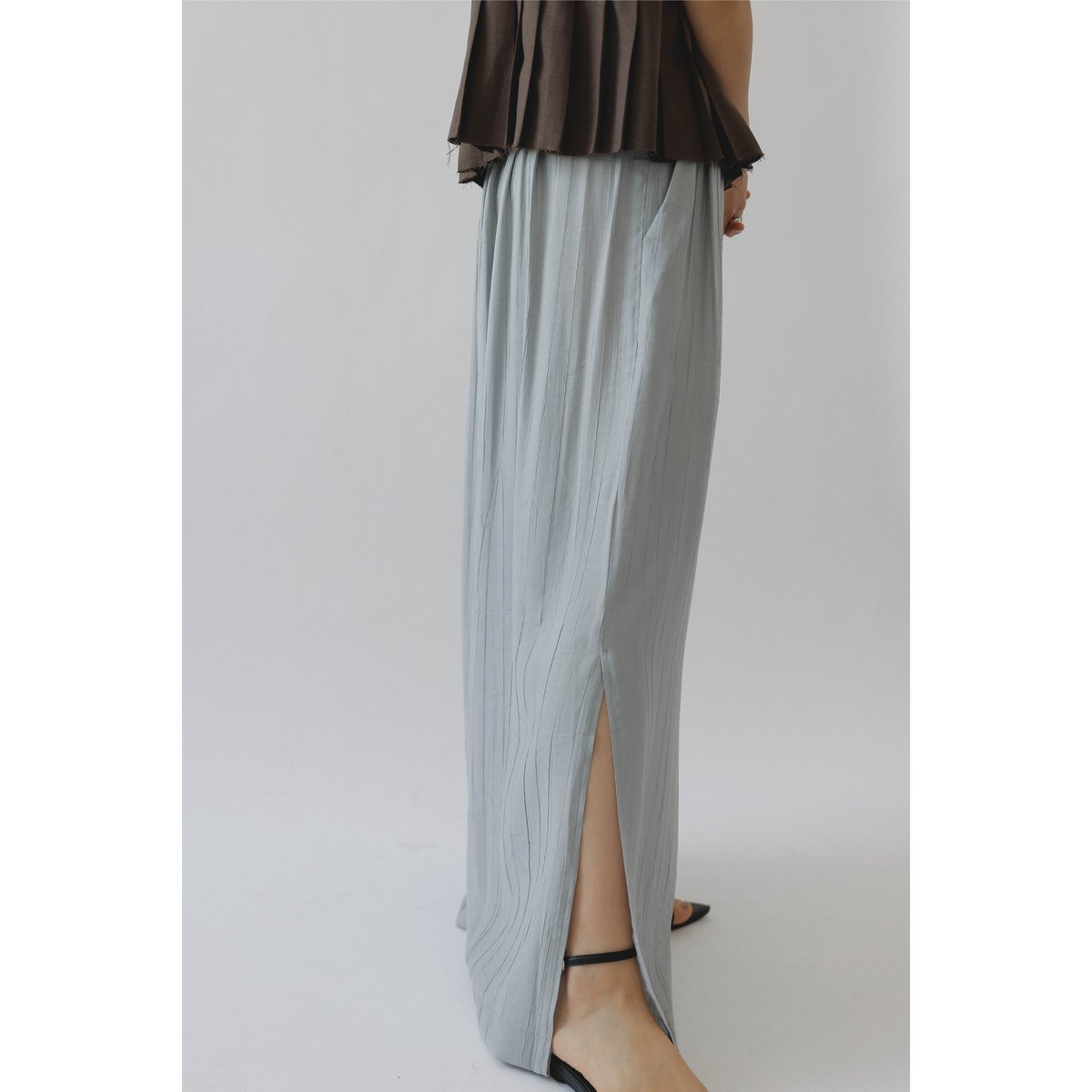 Wrinkle Slit Pants | Na.e
