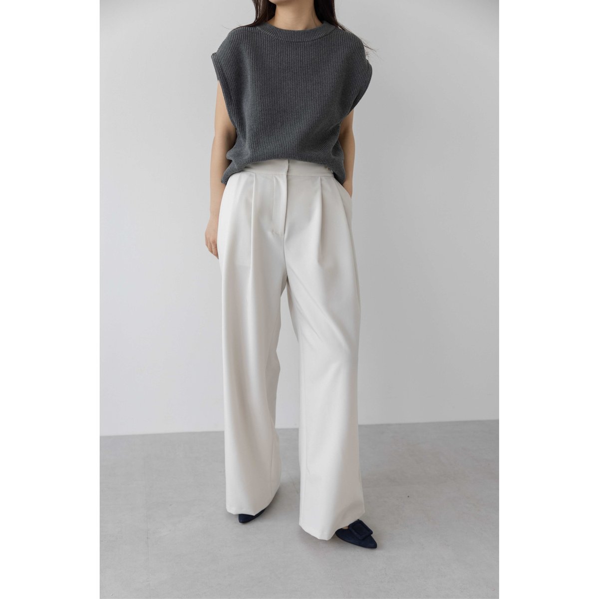 na.e Emma Wide Slacks Greige M エマワイド