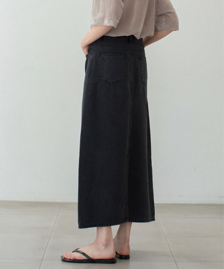 Calm Denim Skirt