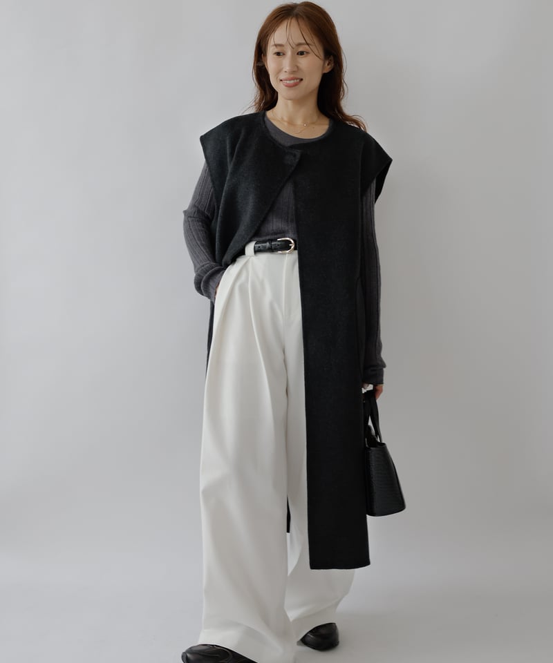 Handmade Wool Gilet_charcoal | Na.e