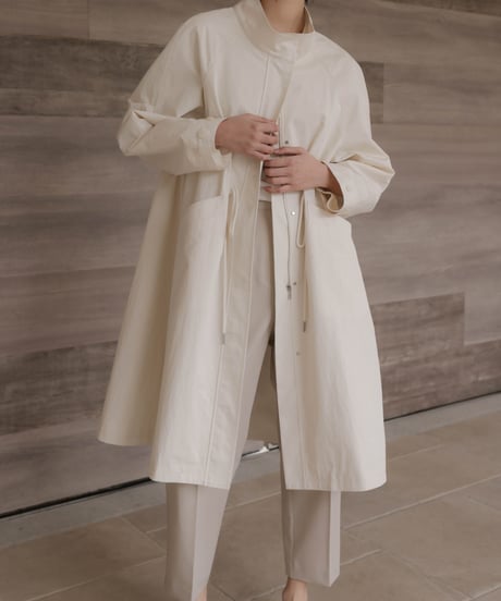Light Form Coat