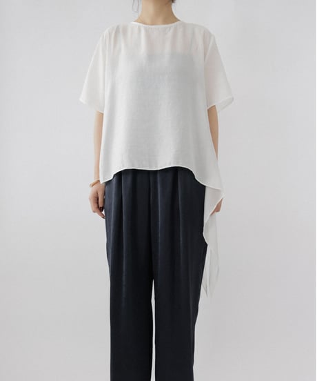Airy Flow Tops