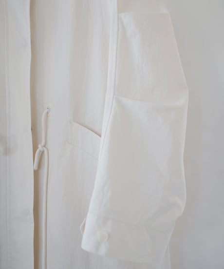 Light Form Coat