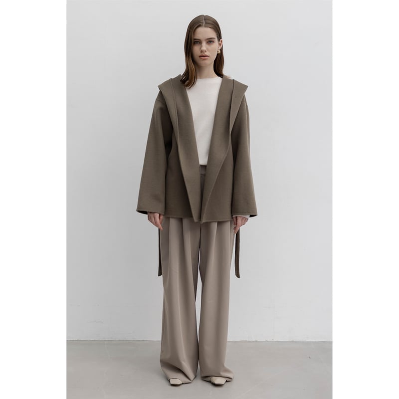 【極美品】na.e Hoodie half coat Olive na.e Hoodie half coat Olive