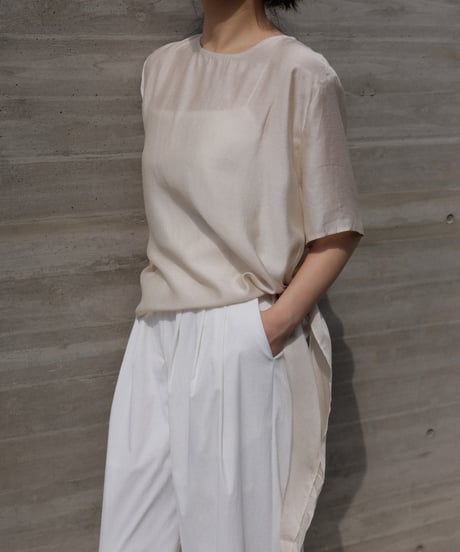 Airy Flow Tops
