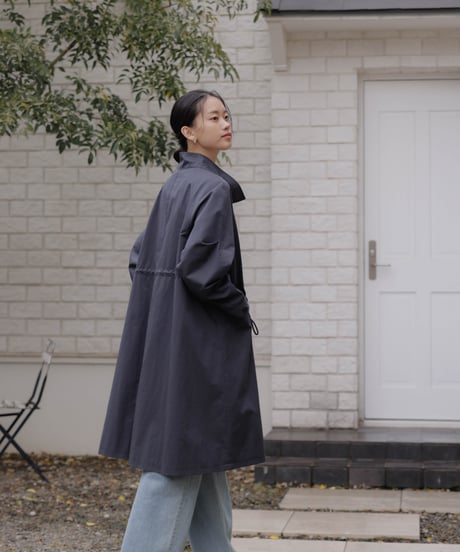 Light Form Coat