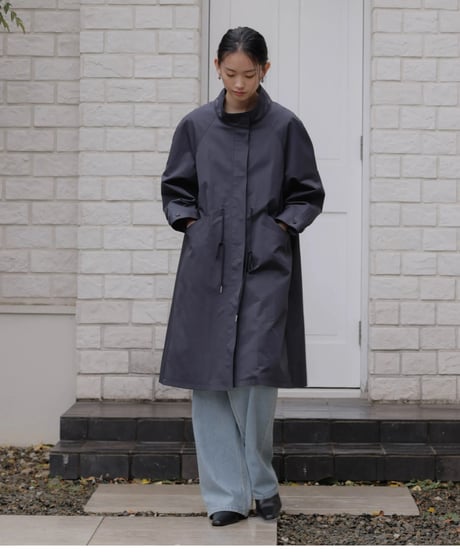Light Form Coat