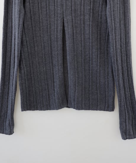 Sheer Back Slit Knit