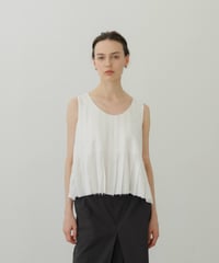 Amore Tuck Blouse