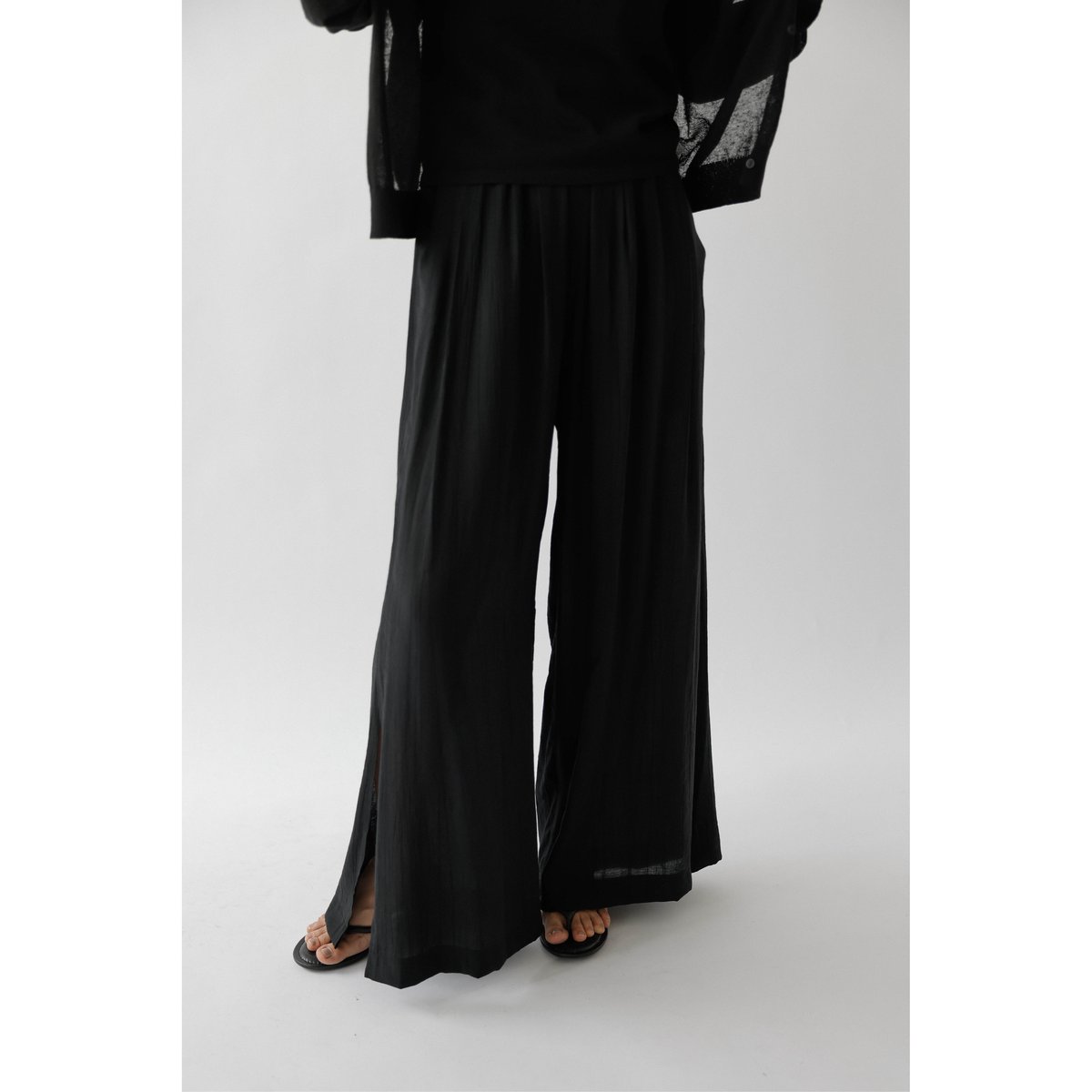 新品♡Na.e Wrinkle Slit Pants Blue Glay Wrinkle Slit Pants | Na.e