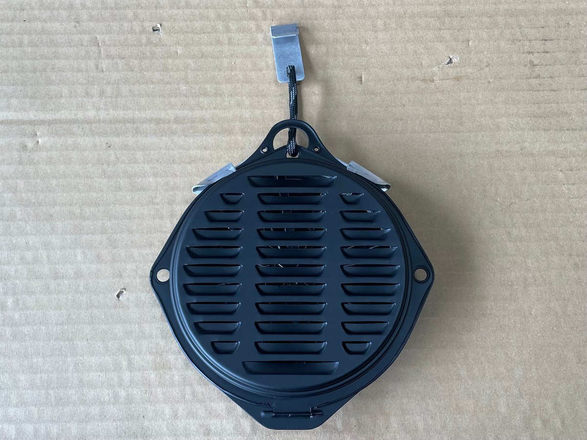 ブラック携帯防虫器 | APG Online Store