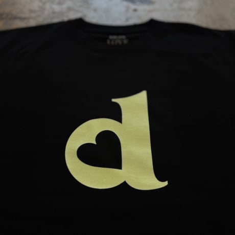 "DON LOVE" d Logo Heart Chikkou Tee(Black)