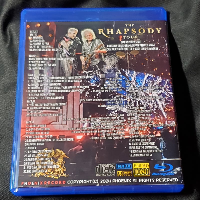 ま*ん様 B'z　最新DVDWe're all STAR'S The TOUR B'z / DVD & Blu-ray「STARS」TOUR DOCUMENTARY DIGEST - YouTube