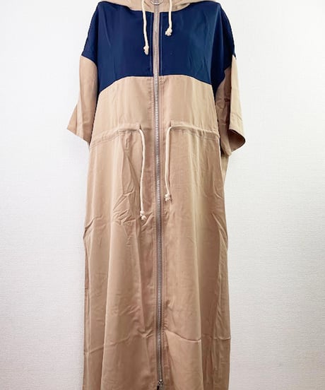 【SAMPLE】フーディーロングZIPワンピース（SA081）