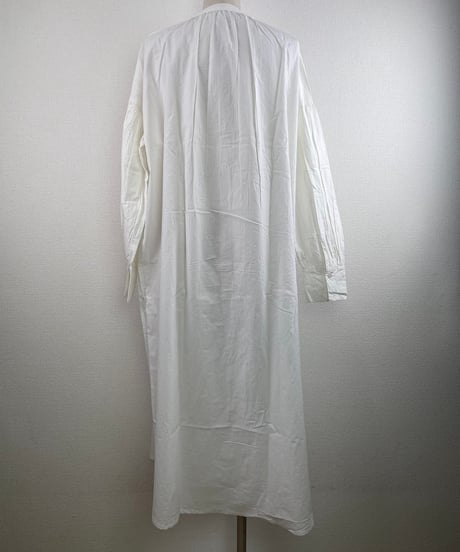 ピンタックワンピース(RD001013-01）