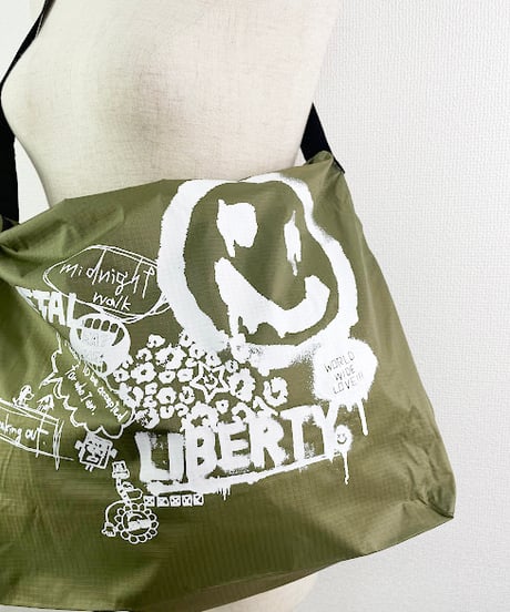 LIBRTY (ショルダーバッグ(AW347012-65)