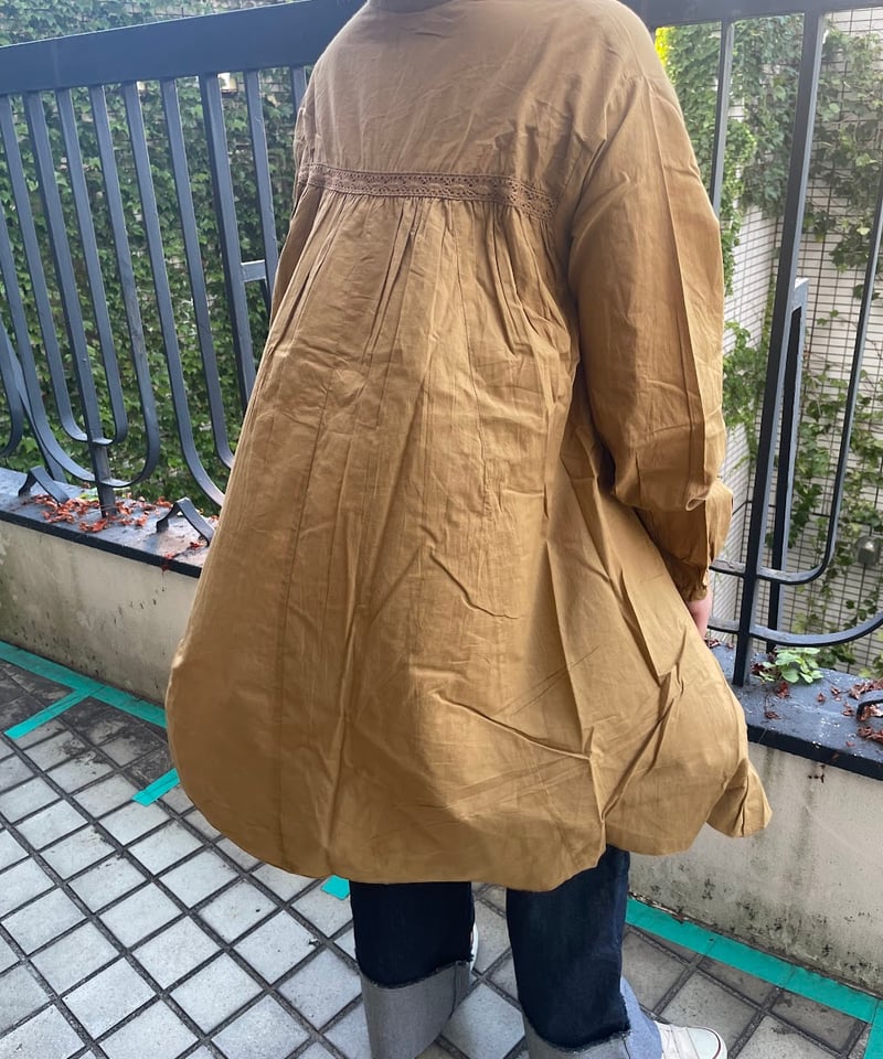 ピンタックブラウス(RE013014-82） | W/R.com