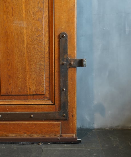 Entrance door