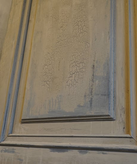 BLA:NC Aging door -3-