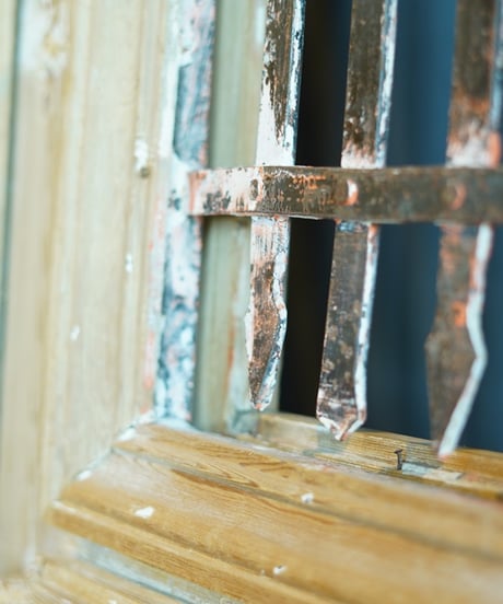 iron lattice door