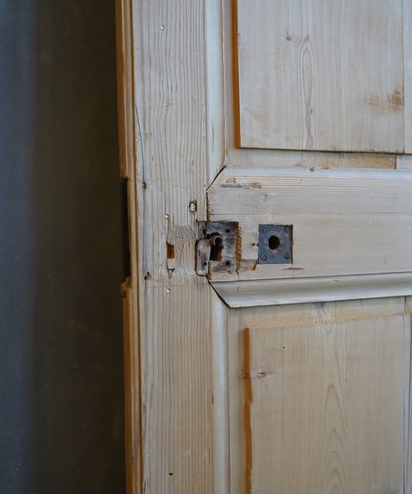 Single door -4-