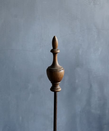 Antique stand object