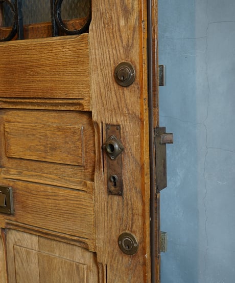 Entrance door