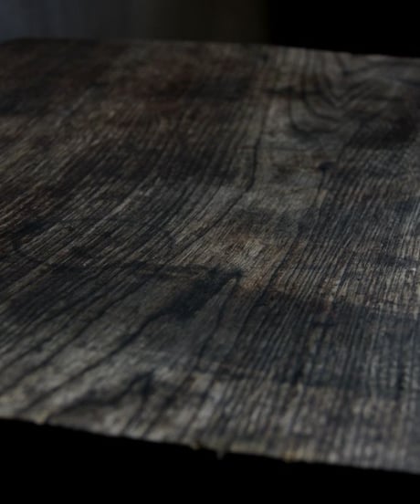 Folding low table