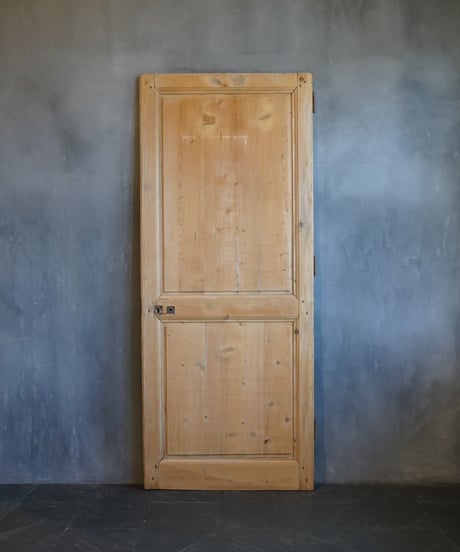 Single door -4-