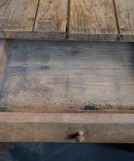 Wood dining table