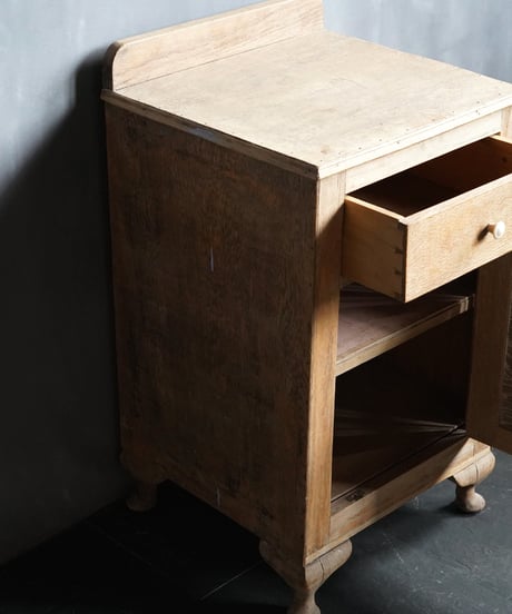 Small cabinet