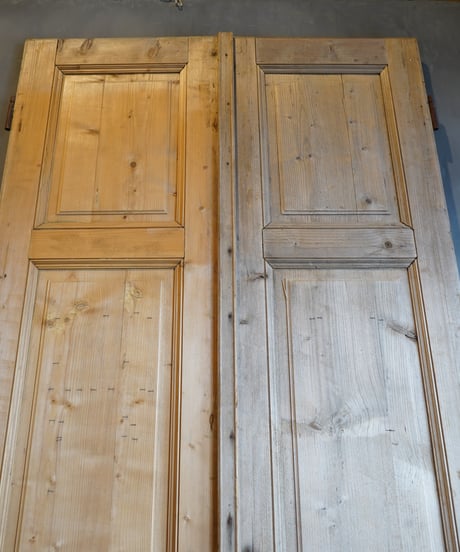 Entrance door