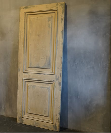 BLA:NC Aging door -3-