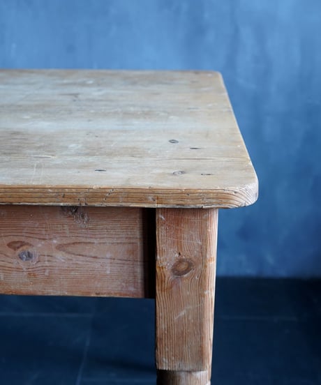 Work table