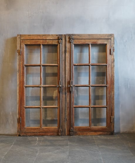 Wood frame window