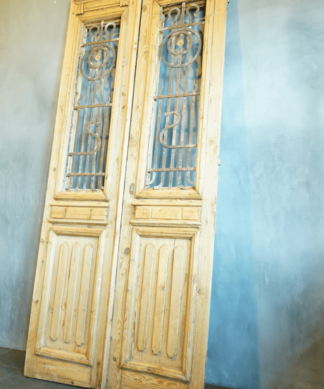 iron lattice door