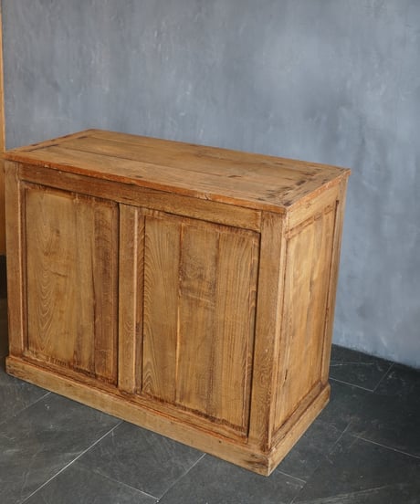 Wood counter