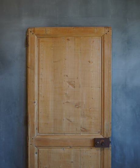 Single door -4-