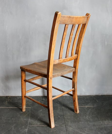 Dining chair 09