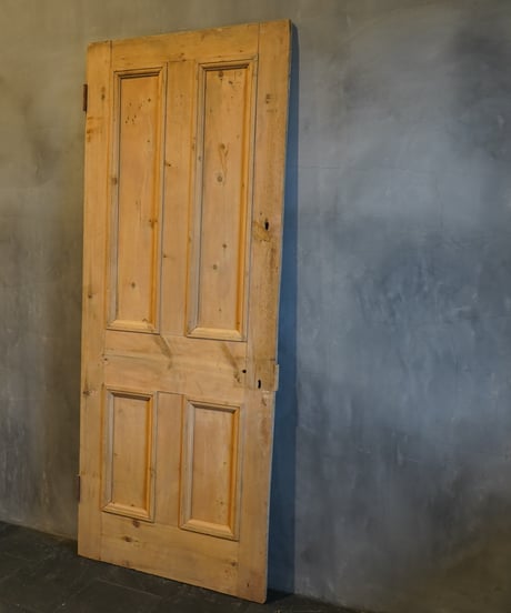 Single door -2-