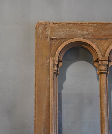 Entrance door