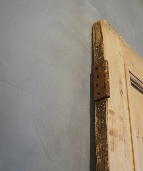 Single door -2-