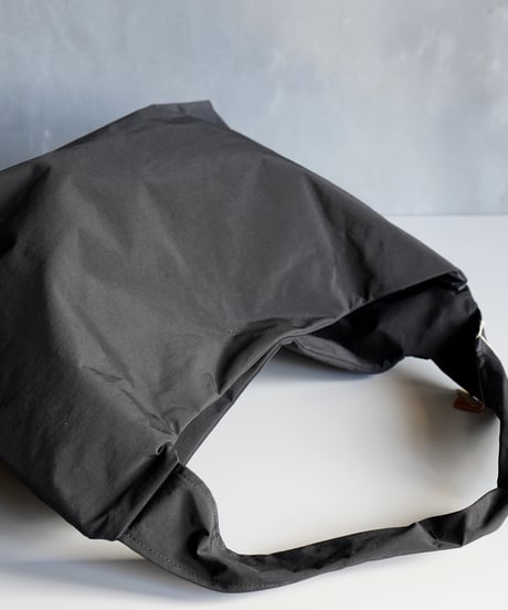 odd　ビッグショルダー　charcoal gray