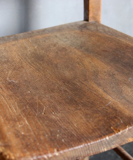 Dining chair 09