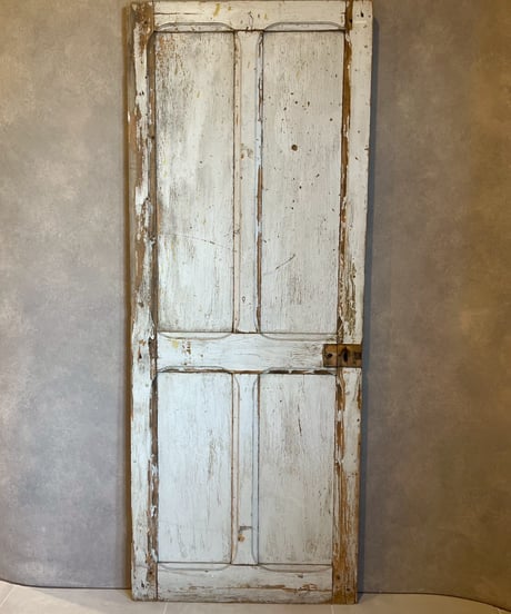 Single door -10-