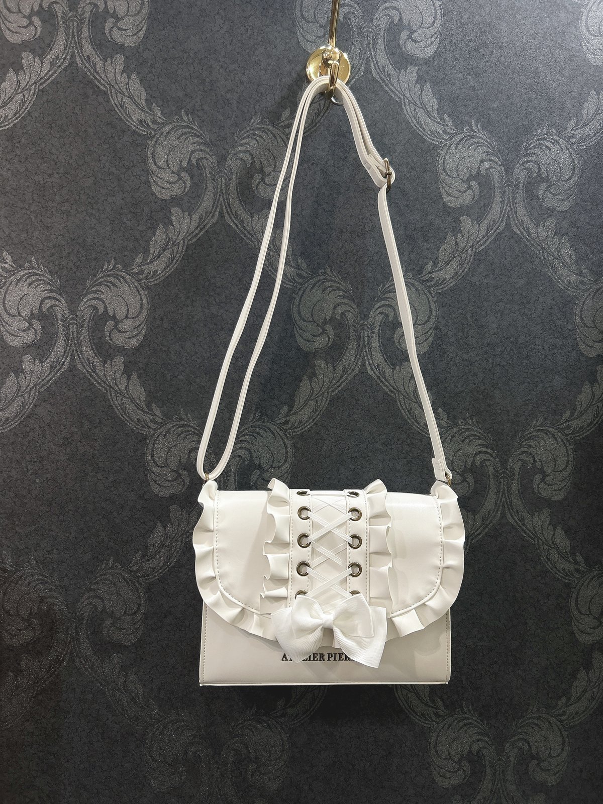 ATELIER PIERROT コフィン型ショルダーバッグ ATELIER-PIERROT 横浜VIVRE店 on X: 