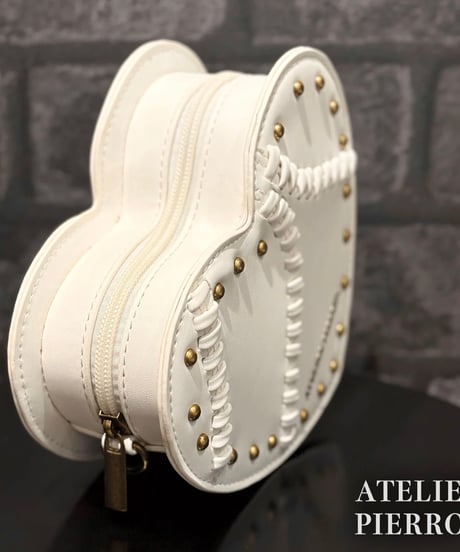 ATELIER-PIERROT／Mended Heart Shoulder Bag（ホワイト）